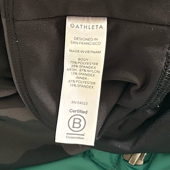 Athleta Match Point Supportive Athletic Skort w/ 5 Pockets in Black Camo Sz M - Picture 12 of 13